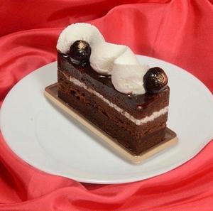 アレキサンダー(チョコレートケーキ)
