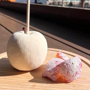 国産りんご飴ホワイトチョコレート「カットしてご提供」