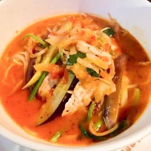トマトソース ナスチキン