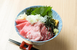 3種の鉄火丼
