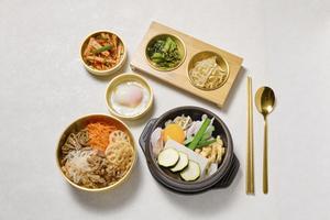 しお豚純豆富定食とハーフビビンバ