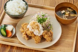 さつま地鶏のみぞれ唐揚げ定食