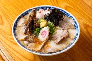チャーシュー背脂生姜ラーメン