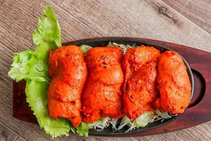 【骨なし】スパイシーチキン Chicken Tikka 2P