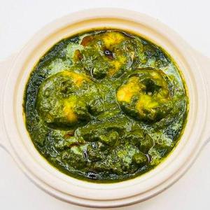 エビほうれん草カレー (Ebi spinach Curry)