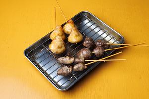 鶏素揚げ串6本盛り Assorted Chicken Skewer - Without Batter