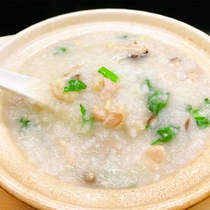 【鶏肉香菇粥】あっさり味の「鶏肉と椎茸お粥」
