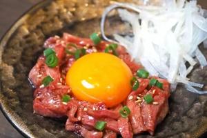 牛たん炙りユッケ(たれor塩たれ)