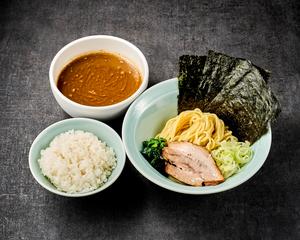 豚骨魚介つけ麺・ライスセット(つけ麺・ライス)