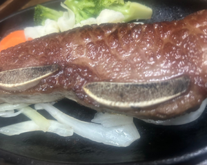 骨付き和牛カルビ(250g)