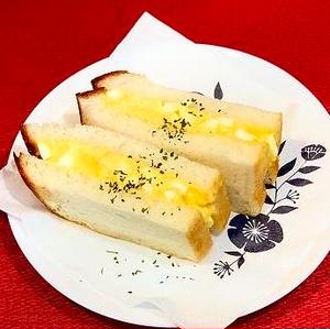 自家製タマゴサラダサンド