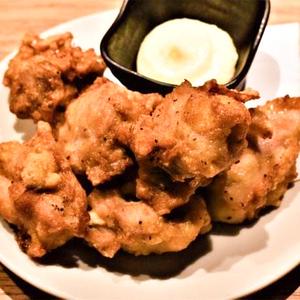 ジューシー特大鶏の唐揚げ