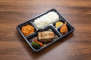 炭火焼チーズハンバーグ弁当 神戸牛1個 ライス付き