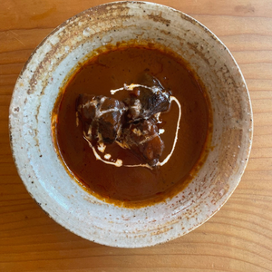 牛すね肉の赤ワイン煮込み