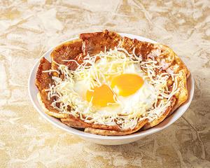 シュレッドチーズの焼豚玉子飯 中盛