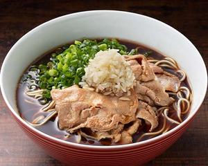 豚バラブラックにんにくラーメン Pork Ribs Black Ramen