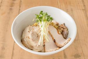肉塩まぜそば Salted Mix Noodles with Meat