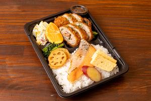 鮭塩焼き弁当