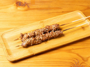 ①ラムショルダー 2串