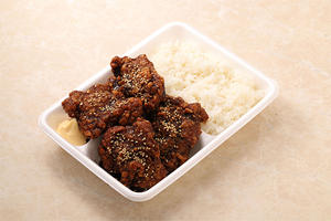 特大唐揚げ弁当 旨ダレ4個