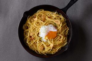 温玉ペペロンチーノ Soft Boiled Egg Peperoncino
