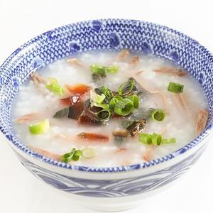 ピータン粥 Minced Pork Congee with Preserved Egg (漬物、小鉢付き)