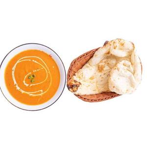B.シーフードカレーナンセット(B.Seafood Curry Naan Set)