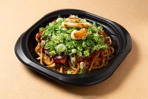 肉玉うどん+しそ・イカ・ネギトッピング