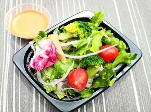 仙台、六郷のしばさき農園さんのミニサラダ Mini salad