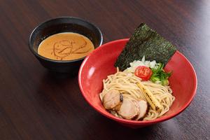 辛濃厚魚介鶏白湯つけ麺 (麺200g)