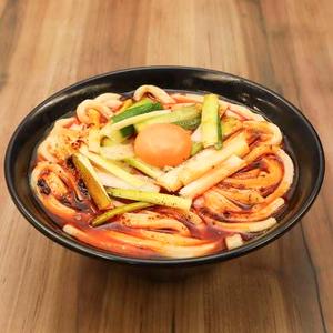 麻辣月見鶏白湯うどんSpicy Chicken bese UDON noodle with toppings raw egg ＆ cheese
