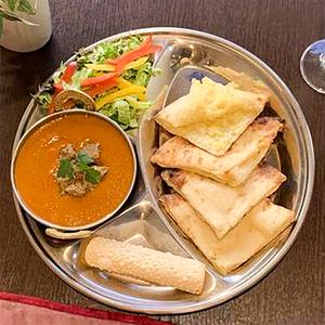 ポークカレーナンセット Pork Curry＆Nan Set