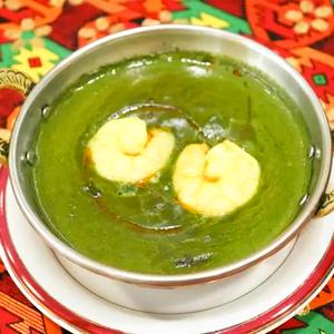 海老ほうれん草カレー(Prawn spinach curry)