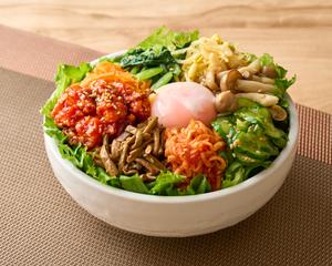 夏割キャンペーン商品【韓国ワカメスープ付き】旨辛タコと7種類のナムルビビンバ