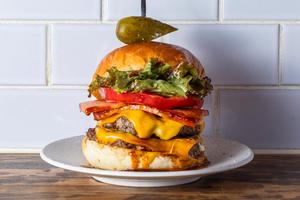 ビッグバーガー Seven Big Burger