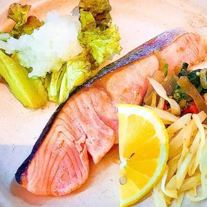 塩サーモンの塩グリル弁当