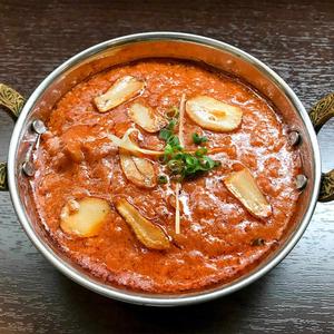 ガーリックチキンカレー Garlic ＆ Chicken Curry