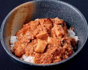 甘辛煮込みチャーシュー丼