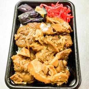 チャーシュー煮崩れ丼(肉250g 白米 大盛)