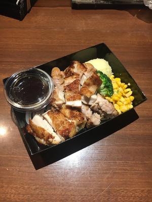 ジューシーチキンステーキ