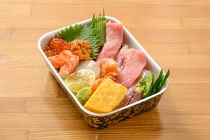 海鮮丼特上