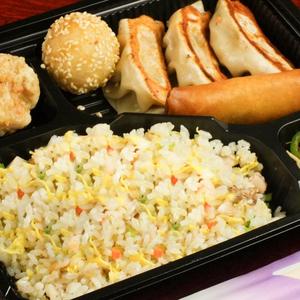 向陽飯店 五目炒飯弁当
