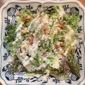 ナッツどっさりサラダ Salad with lots of nuts