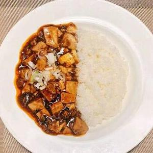 麻婆丼