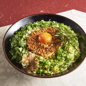 超メガ盛り麺800g 台湾まぜそば 生卵・ラー油・酢付き・タレ4倍