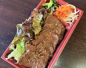 赤身ロース弁当