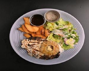 227gハーフポンド 直火焼きビーフパイナップルモッツアレラビーフハンバーグステーキ