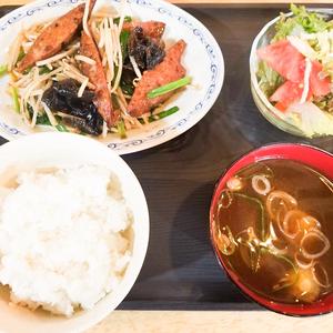 レバニラ炒め弁当