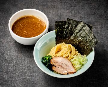 豚骨魚介つけ麺(チャーシュー1枚・薬味ネギ・ホウレン草・ノリ3枚)