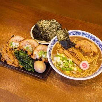 赤城盛り中華そば(麺特盛)